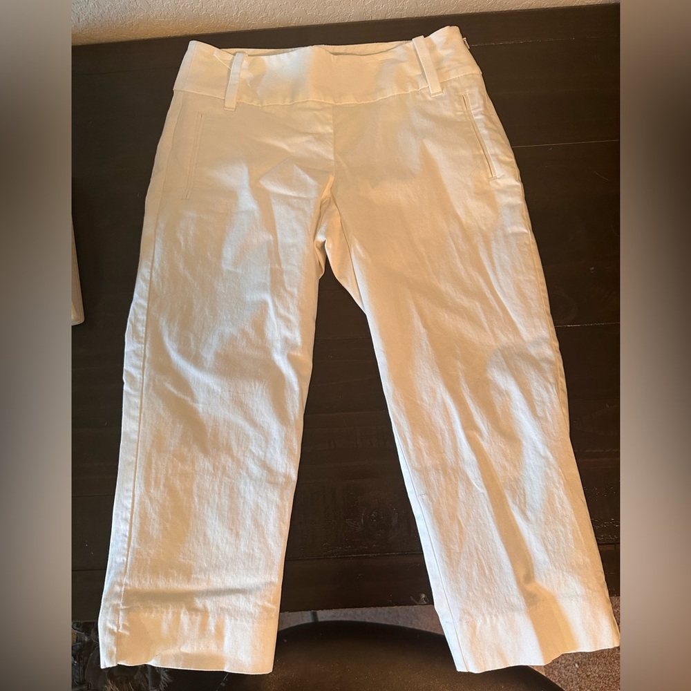 Women’s Banana Republic Martin Fit Stretch size 0 capris